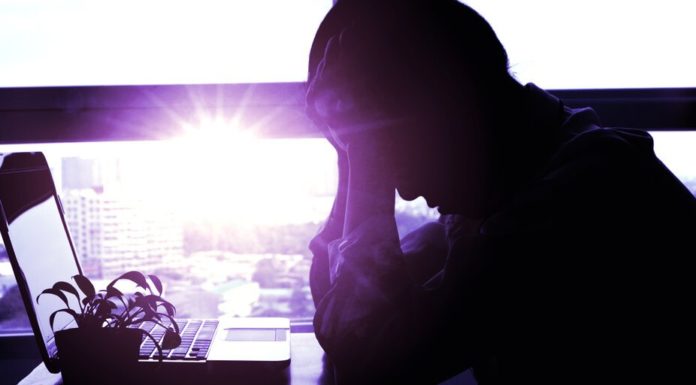 Crypto.com demanda a mujer después de enviarle $ 10 millones por error: informe