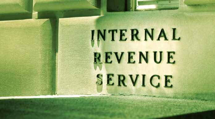 El IRS apunta a los evasores de impuestos criptográficos con citaciones de MY Safra Bank sobre datos de SFOX