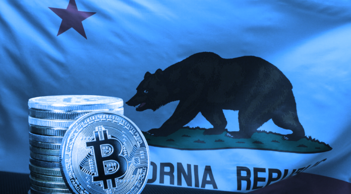 El proyecto de ley de licencias criptográficas de California espera la firma del gobernador