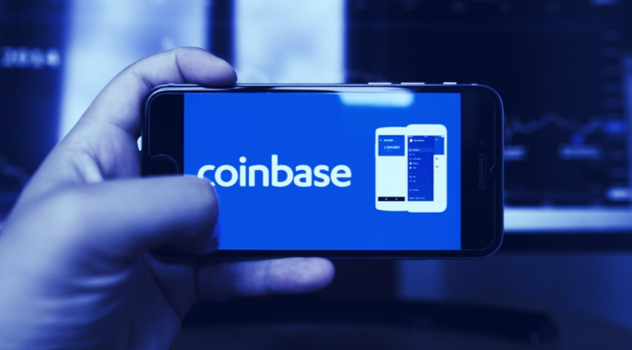 Apple obliga a Coinbase a deshabilitar las transferencias NFT en su aplicación Wallet