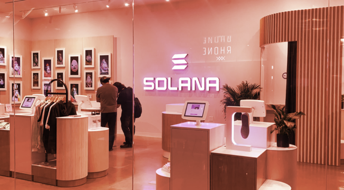 Solana Spaces cierra tiendas en NYC y Miami
