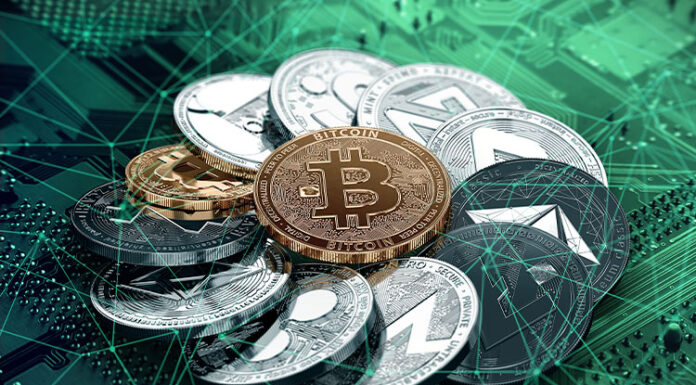 Apple pensó que las criptomonedas eran un esquema piramidal, dice el ex director de la App Store