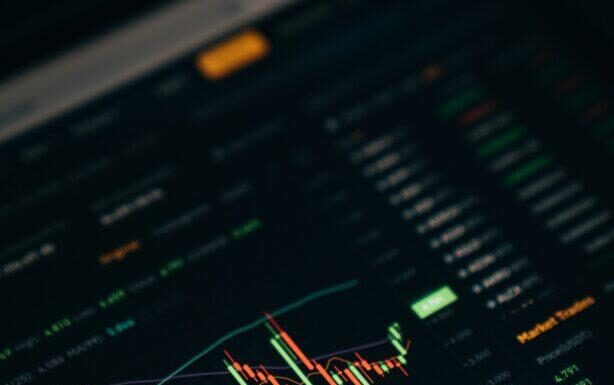 Memecoin Frenzy de $PEPE no logra competir con Dogecoin ($DOGE) y Shiba Inu ($SHIB) Peaks, Santiment Reports