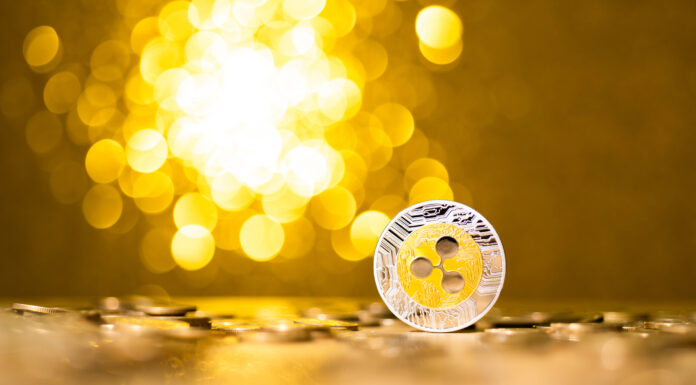 Las ballenas XRP disparan la caída del precio con grandes ventas