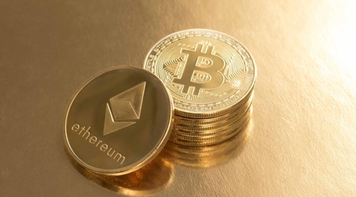 Bitcoin domina a Ethereum en direcciones activas diarias a pesar del retraso en el recuento de TX