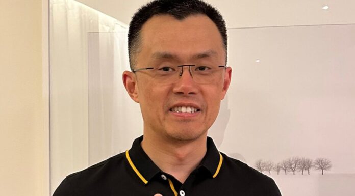 El CEO de Binance ignora las ‘noticias negativas’ en medio de la salida de ejecutivos