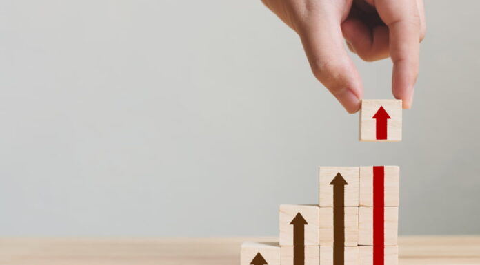 Precio de BNB en el momento decisivo, niveles clave a tener en cuenta