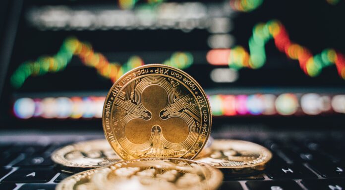 Aumento de precios de XRP: el analista criptográfico predice varios escenarios alcistas en los próximos días