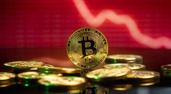 $ 330 millones en criptomonedas liquidadas mientras Bitcoin cae por debajo de $ 43,000