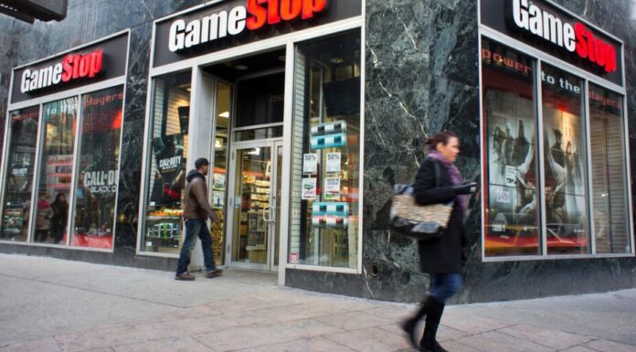 Los servidores de GameStop fallan cuando los fanáticos inundan la reunión de la junta directiva en busca de signos de Roaring Kitty
