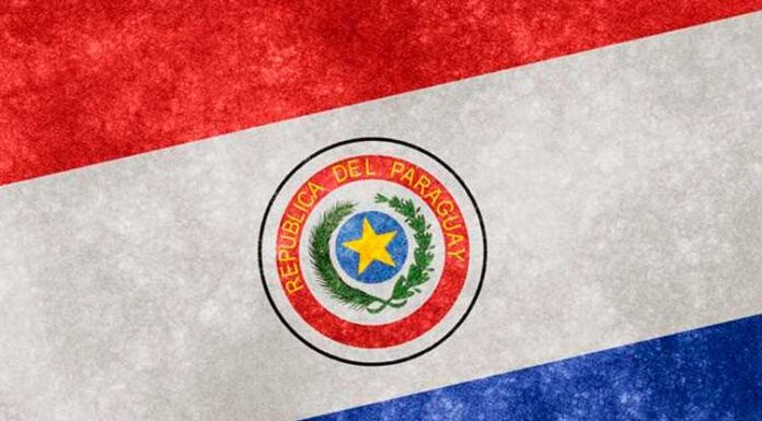 Paraguay cierra pools de minería de Bitcoin en la frontera con Brasil