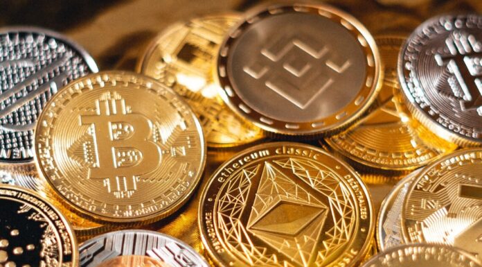 Riquezas criptográficas: los poseedores de altcoins nadan en ganancias, pero existe un riesgo potencial