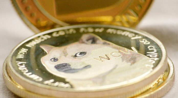 Los expertos discuten qué hizo que Solana Memecoins fuera la narrativa principal del ciclo