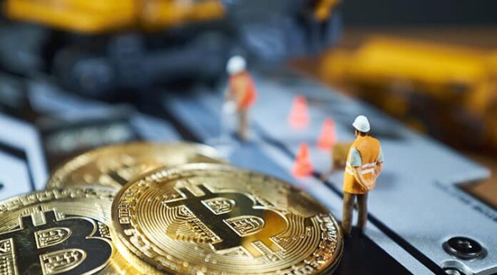 Los mineros de Bitcoin comienzan a realizar ajustes para la adaptación posterior a la mitad