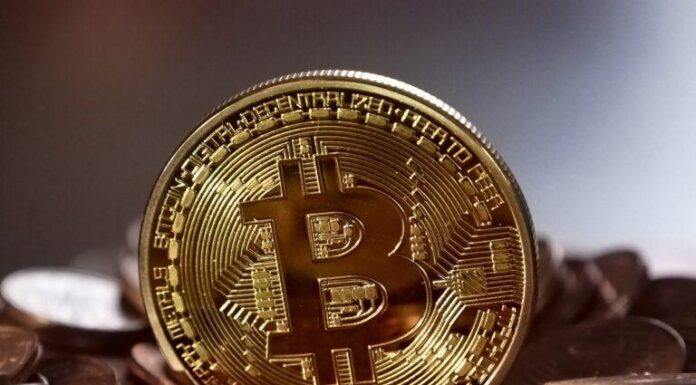 $BTC: El CEO de Galaxy Digital explica por qué el precio de Bitcoin bajó durante el ataque con drones de Irán a Israel