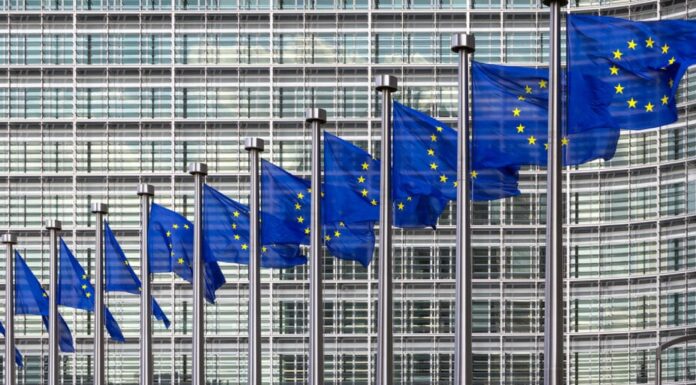 La red Bitcoin Lightning y el escalado de capa 2 podrían ser «abusados por delincuentes», dice la UE
