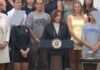 El senador estadounidense Chuck Schumer promete una legislación bipartidista a favor de las criptomonedas si Kamala Harris gana la presidencia