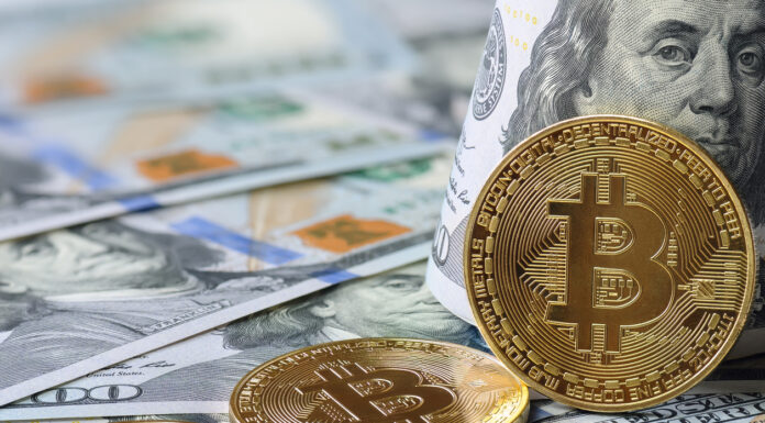 Los traders de opciones de Bitcoin apuestan por una ruptura de precios antes de las elecciones estadounidenses: QCP Capital