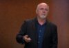El gurú de las finanzas personales, Dave Ramsey, advierte contra estrategias inmobiliarias arriesgadas en medio de recortes de tipos de interés