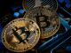Los inversores de Bitcoin acumulan casi mil millones de dólares en BTC a medida que las reservas cambiarias caen hacia nuevos mínimos