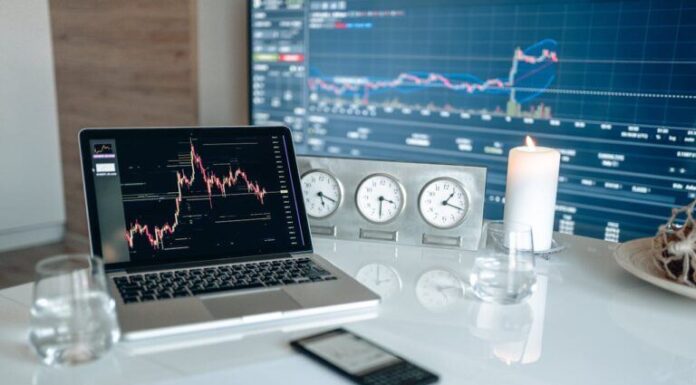 XRP rompe el patrón técnico clave y se prepara para un aumento del 42% a $ 4,4