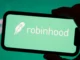 Robinhood amplía su oferta para clientes de EE. UU. con SOL, ADA, XRP y PEPE