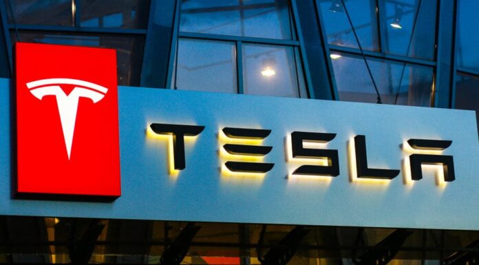 Las acciones de Tesla aumentan un 8% después de la comercialización a medida que las tenencias de Bitcoin superan los mil millones de dólares