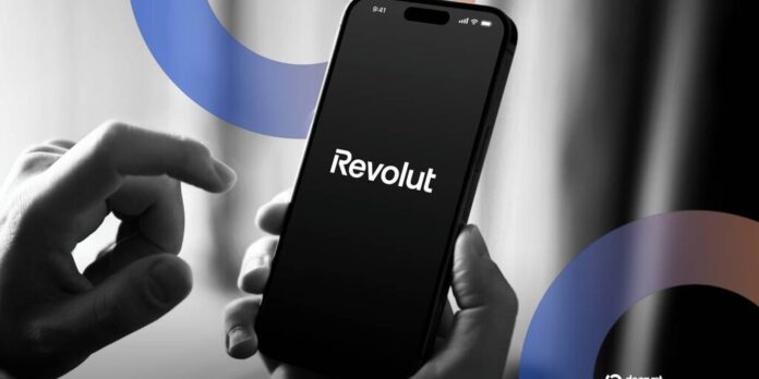 revolut-decrypt-style-01-gID_7.jpg