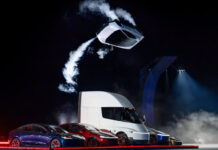 El cohete Tesla Roadster es el impresionante ‘auto volador’ que no puedes tener.